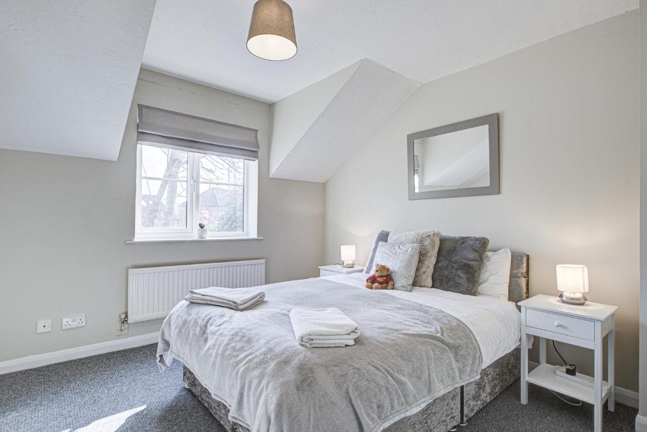 Willa Windsor Burnham Ascot Haven Sleeps 4 Slough Zewnętrze zdjęcie