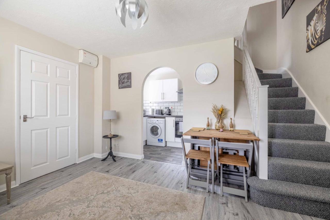 Willa Windsor Burnham Ascot Haven Sleeps 4 Slough Zewnętrze zdjęcie