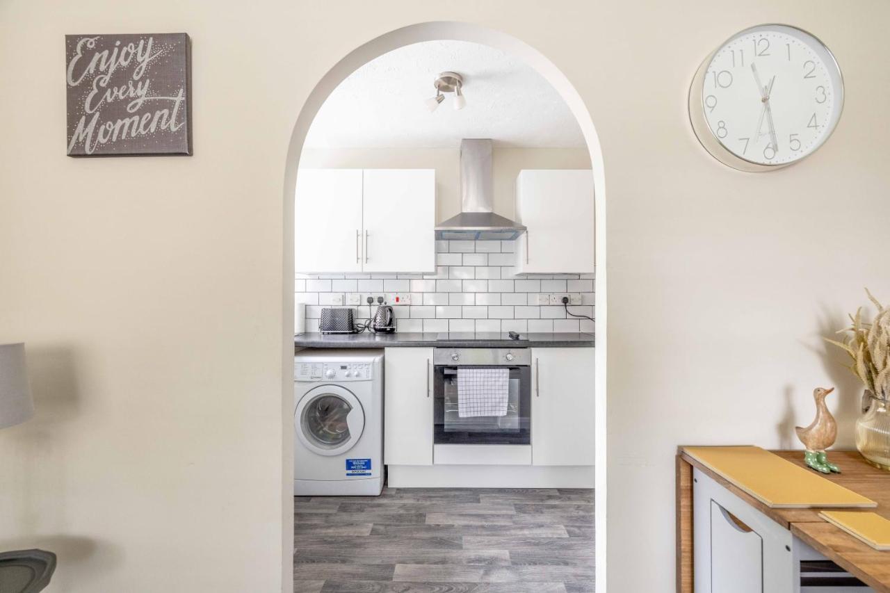 Willa Windsor Burnham Ascot Haven Sleeps 4 Slough Zewnętrze zdjęcie